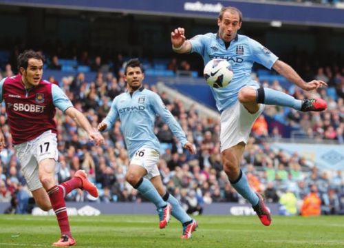 west ham home 2012 to 13 action west ham home 2012 to 13 action